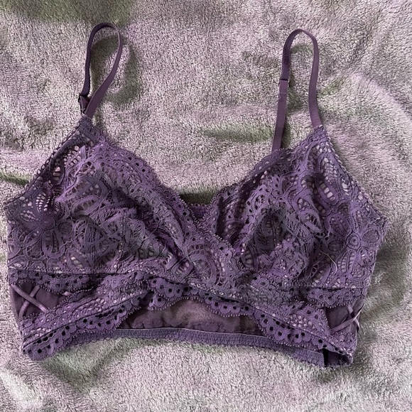 Victoria's Secret Dream Angels Purple Lace Cross Bralette - Picture 1 of 5